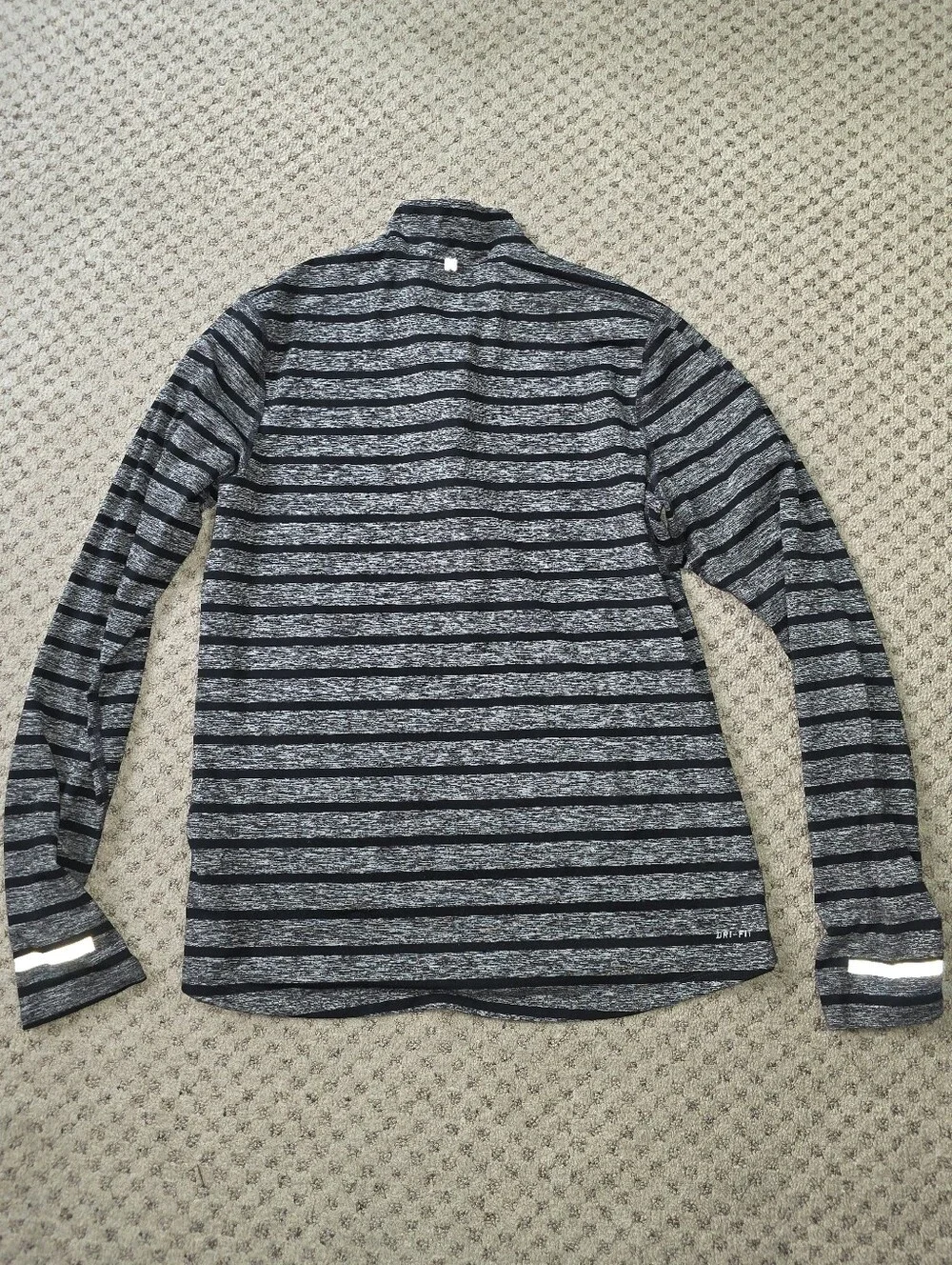 Nike Running Men’s Black & Gray Striped Quarter-Zip